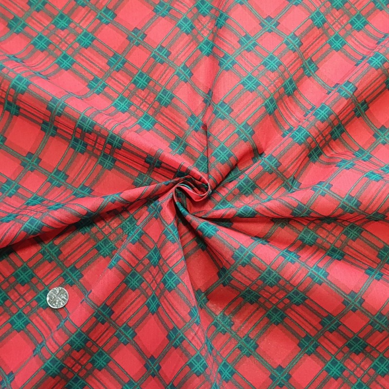 Polycotton Fabric Christmas Tartan Plaid Check Traditional Green