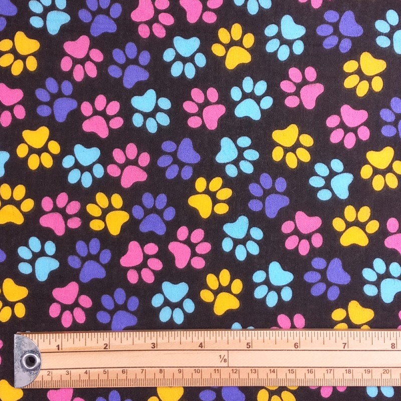 Polycotton Fabric Small 25mm Paw Prints Dog Doggy Puppy Paws 112cm Wide