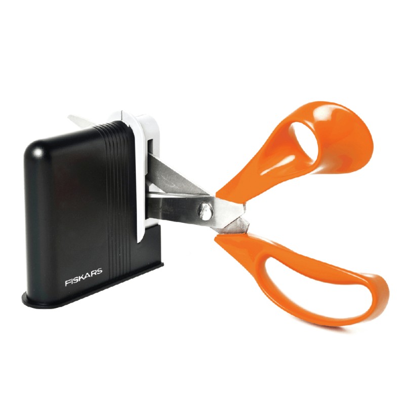 Fiskars F9600 Scissor Sharpener ClipSharp™ Functional Form™