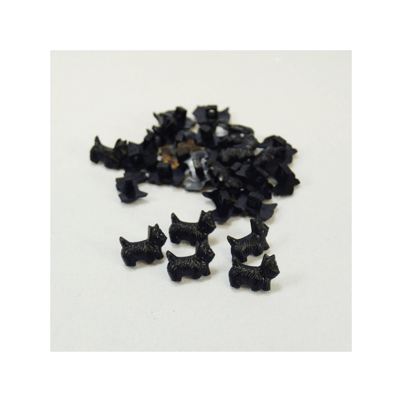 10 or 20 x 17mm Scottie Dog Westland Highland Terrier Craft Buttons