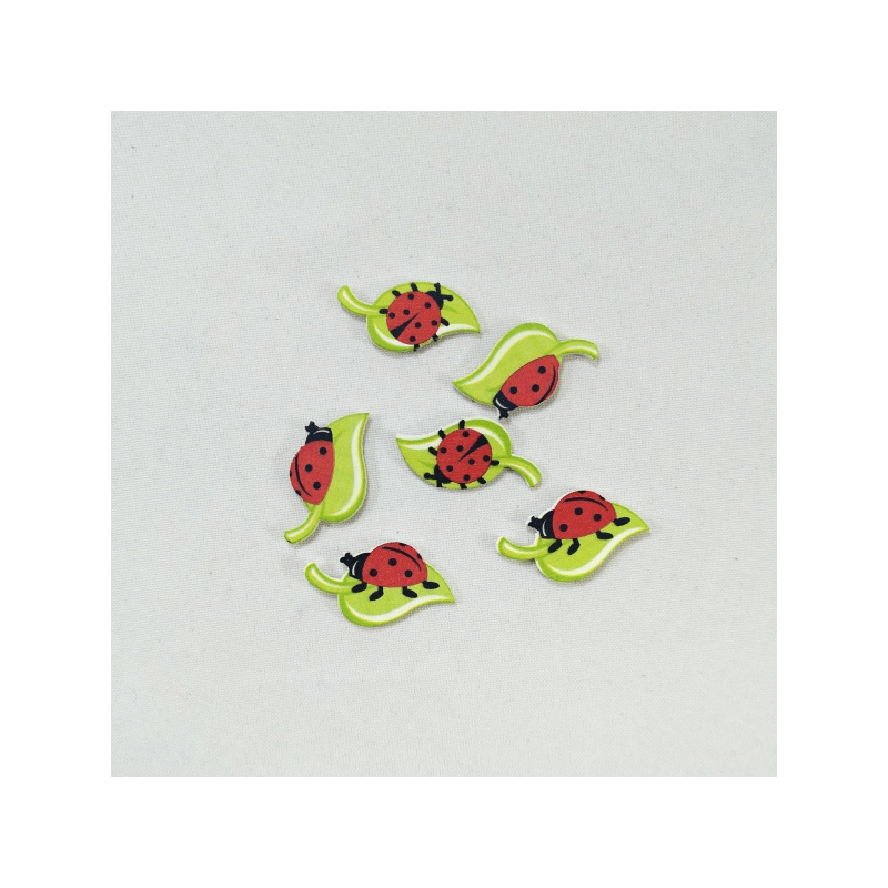 6 x Wooden Ladybirds on Leaves Embellishments Craft Cardmaking Scrapbooking