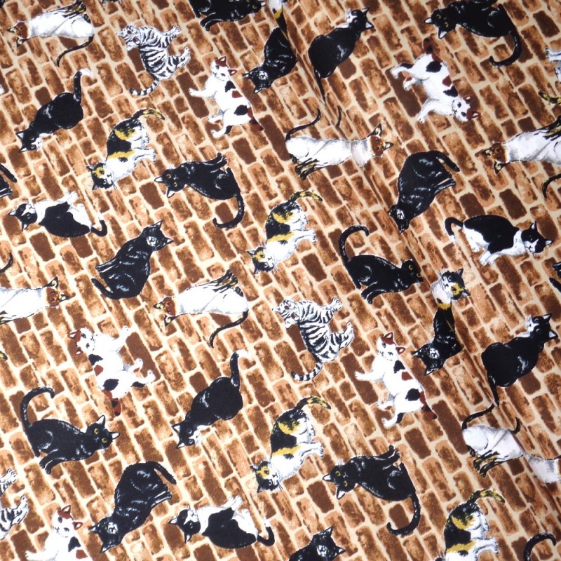 100% Japanese Cotton Fabric Sevenberry Kitty Cats Kittens Brick Wall Pet Animal