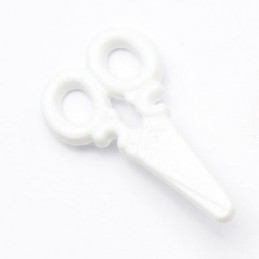 White 1 x Craft Scissors Button 18mm Plastic Shank Novelty